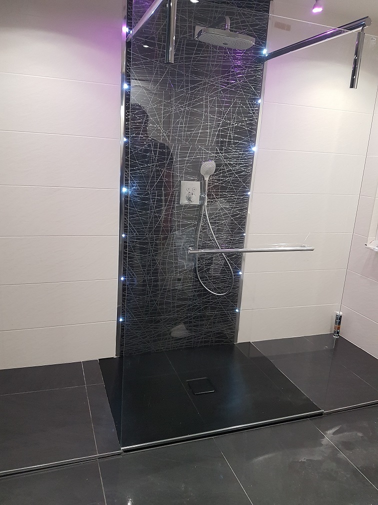 Douche contemporaine